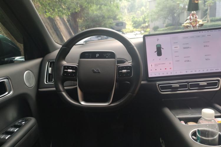 Used Li Auto L8 2023 Max model