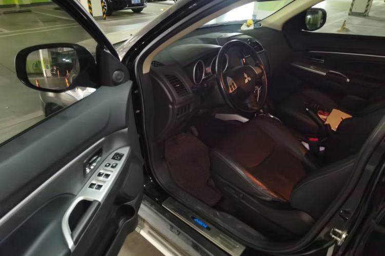 Used Mitsubishi ASX 2016 2.0L CVT Two-Wheel Drive Navigation Edition Driver Seat