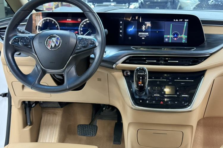 Used Buick GL8 2021 ES Landtrek 653T Luxury Model