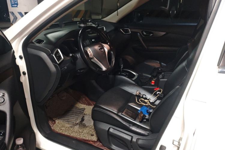 Used Nissan X-Trail 2014 2.0L CVT Comfort Edition 2WD
