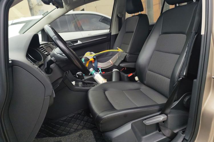 Used Volkswagen Golf Sportsvan 2016 230TSI Automatic Trend Edition