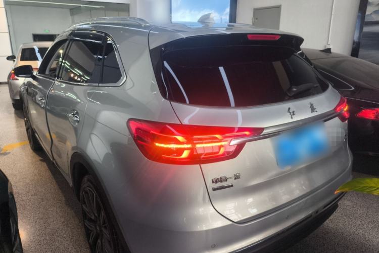 Used Hongqi HS5 2022 Facelifted Version 2.0T Smart Connect Flagship All-Wheel-Drive Edition Rear Left 45 Deg