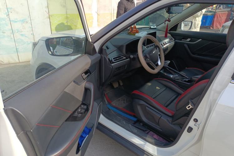 Used Venucia T60 2020 1.6L CVT Smart Drive Version China VI Standard
