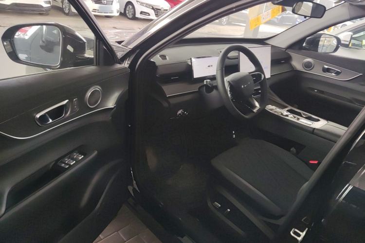 Used Chery Fengyun T8 2025 1.5T 130 km Comfort Edition 7-Seater Driver Seat