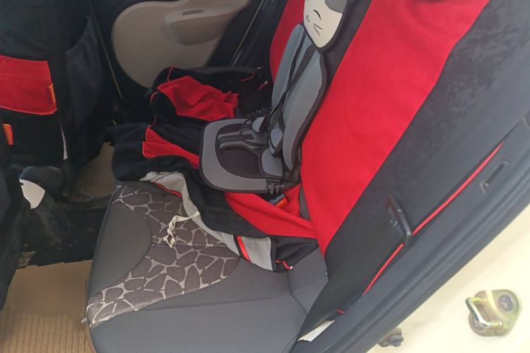 Used Chery QQ 2013 1.0L Manual Happy Edition