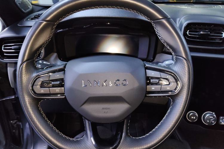 Used Lynk & Co 03 2022 2.0TD DCT JingPro