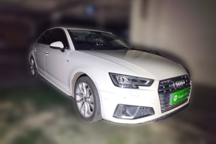 Used Audi A4L 2019 40 TFSI Fashion Edition China VI Emission Standard
