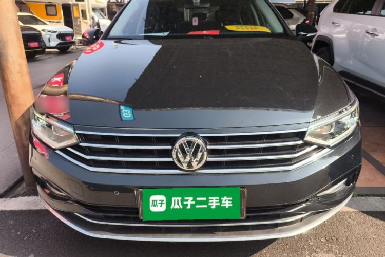 Used Volkswagen Magotan 2020 330TSI DSG Leading Model
