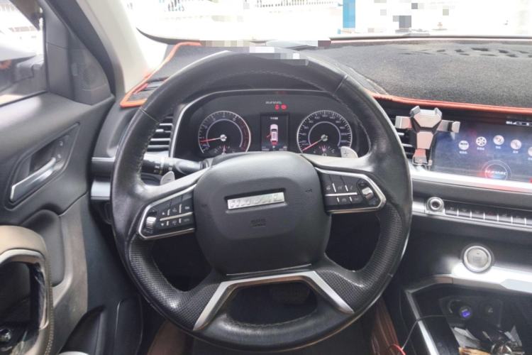 Used Haval H6 2017 Blue Label 2.0T Automatic Two-Wheel Drive Smart Edition
