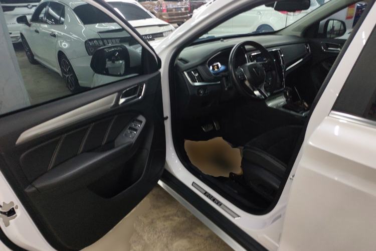 Used Roewe RX5 New Energy 2017 eRX5 50T Hybrid Connected Prestige Flagship Edition