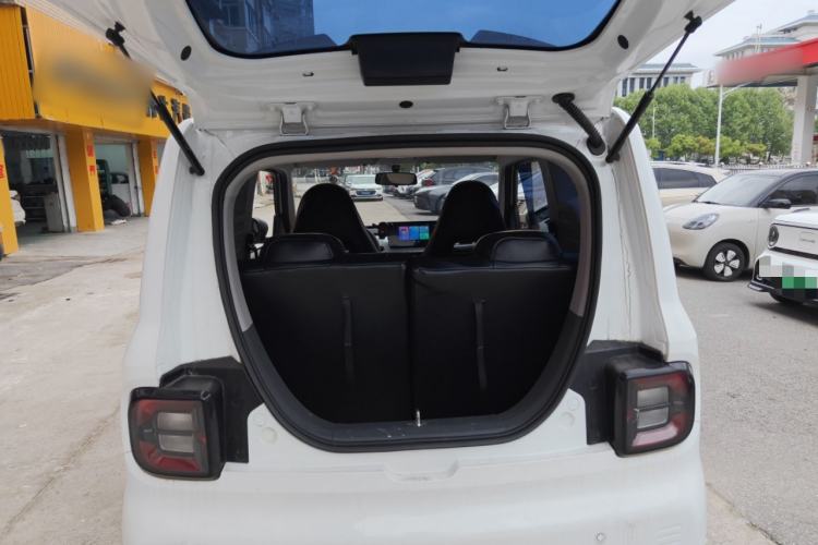 Used Geely Galaxy Panda 2023 Panda Mini 200km Endurance Bear Trunk