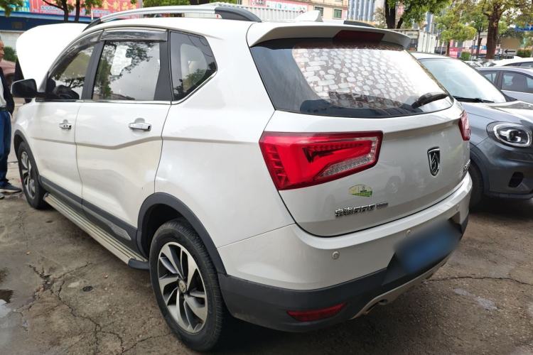 Used Baojun 560 2016 1.5T Manual Luxury Model
