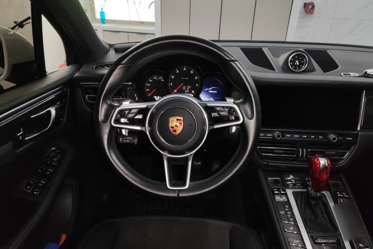 Used Porsche Macan 2021 Macan 2.0T