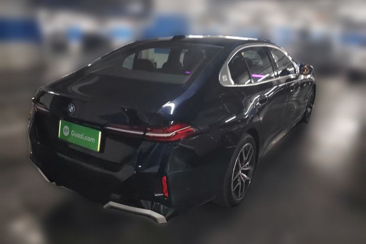 Used BMW i5 2025 eDrive 35L M Sport Package
