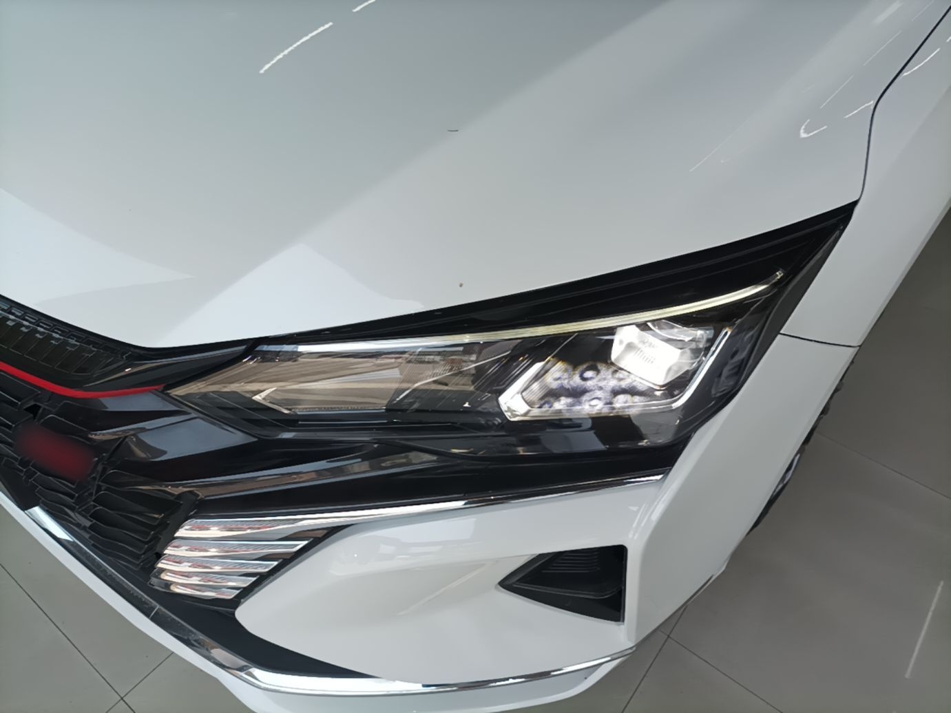Dongfeng Aeolus Yixuan MAX 2021 1.5T Ultra-Stylish Trendsetter Edition — снимка 8