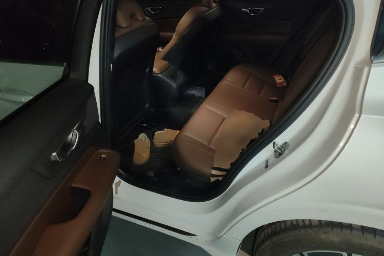 Used Volvo S60 2026 Model B4 Zhiyi Luxury Edition