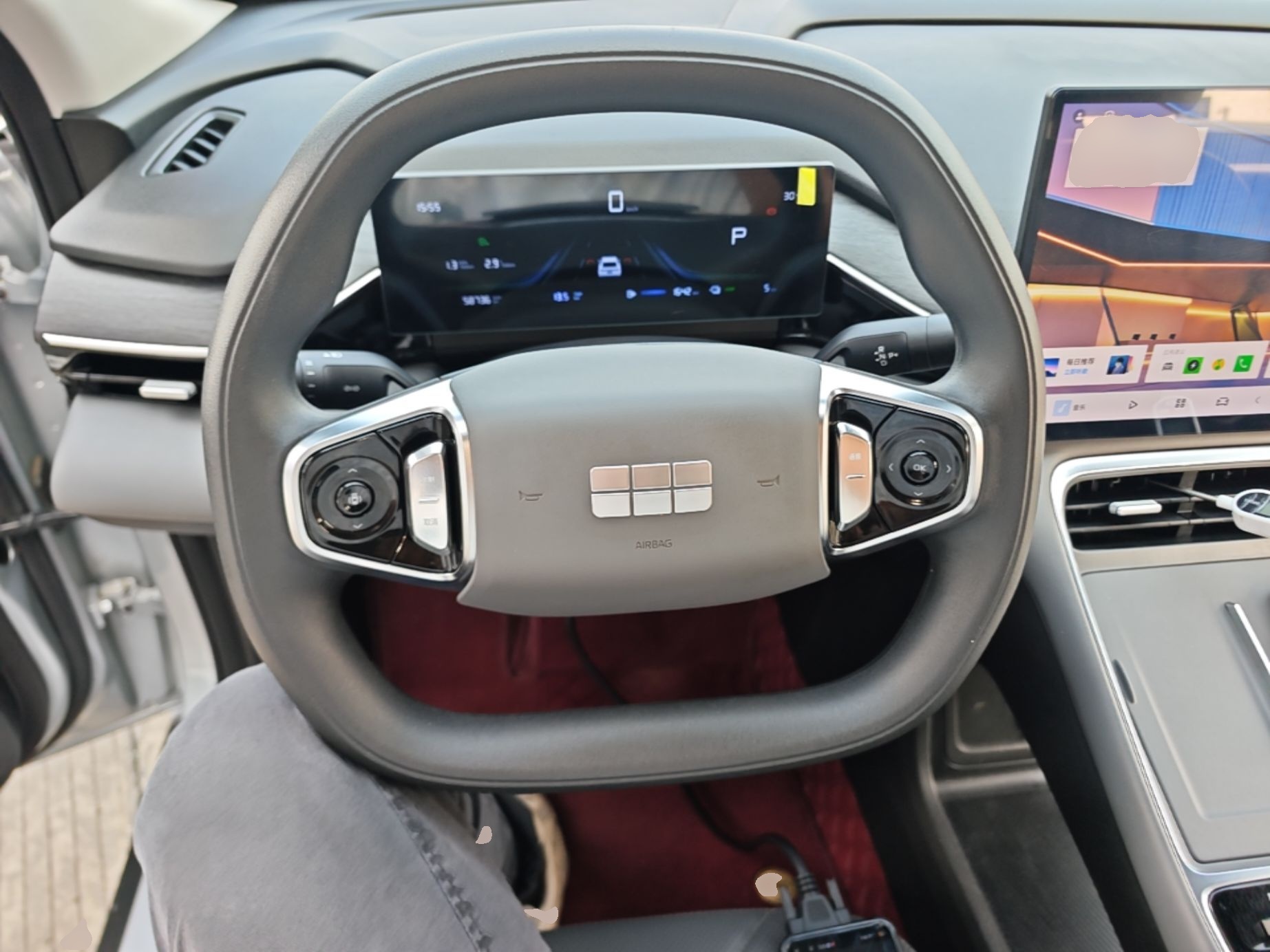 Geely Galaxy L6 2025 EM-i 60km Launch Edition — снимка 13