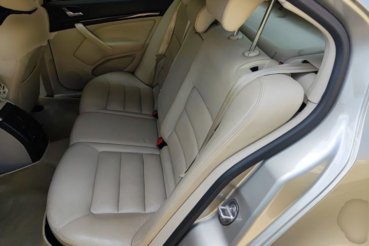 Used Skoda Octavia 2014 1.6L Automatic Yijun Edition Left Rear Seat