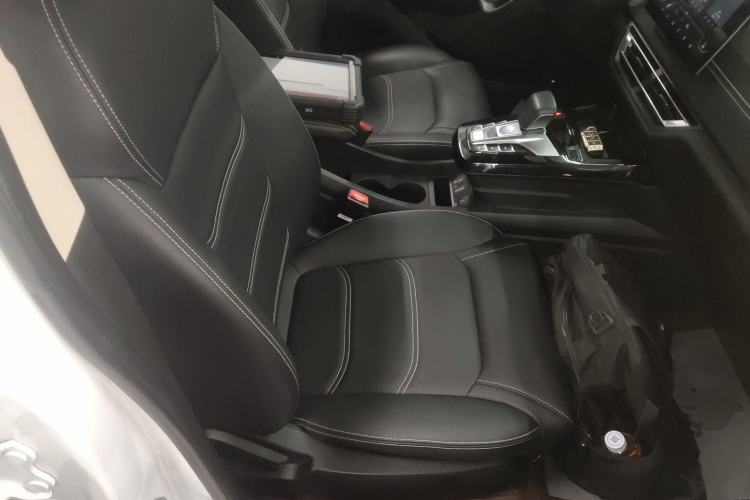 Used BYD Yuan New Energy 2019 EV535 Smart Connect Trendsetting Model Right Front Seat