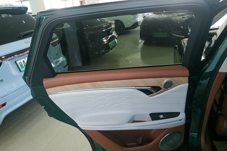 Used VOYAH FREE 2024 Ultra-Long Range Intelligent Driving Version Interior 8