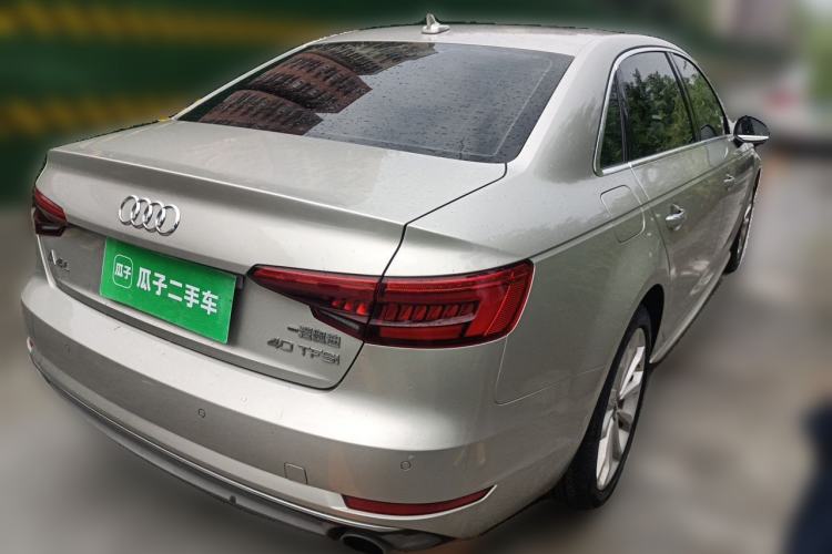 Used Audi A4L 2017 40 TFSI Style Edition Rear Right 45 Deg