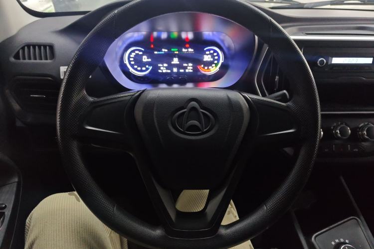 Used CHANGAN KAICHENG Ruixing EM60 2025 Passenger Version Comfort Edition 6 Seats 300 km Range Side-Hinged Doors Steering Wheel