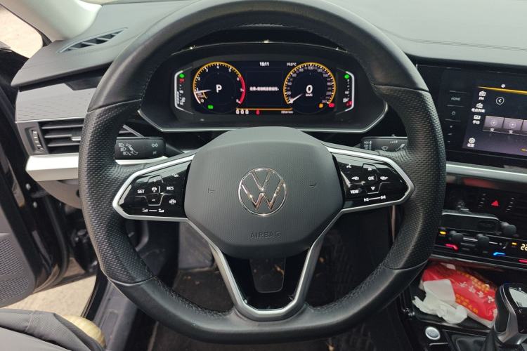Used Volkswagen Passat 2023 330TSI Starry Elite Edition Steering Wheel