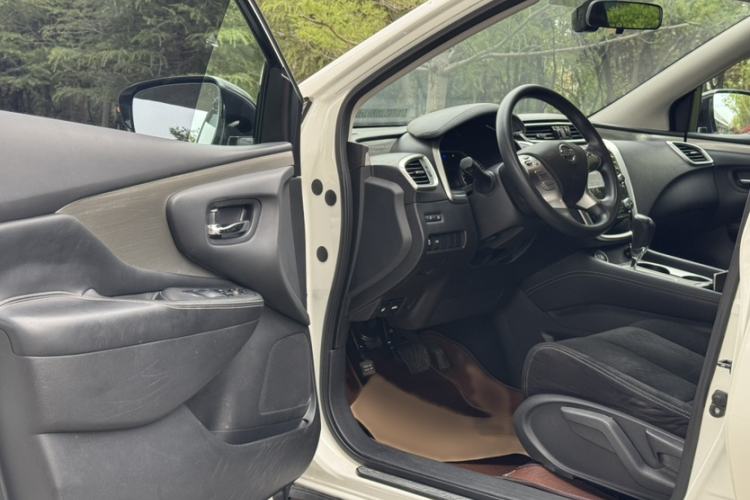 Used Nissan Murano 2017 2.5L XE Two-Wheel Drive Elite Edition