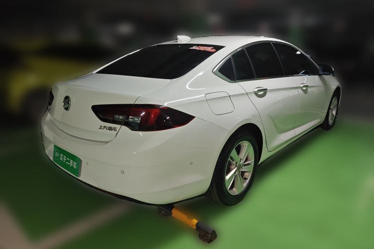 Used Buick Regal 2017 20T Luxury Model Rear Right 45 Deg