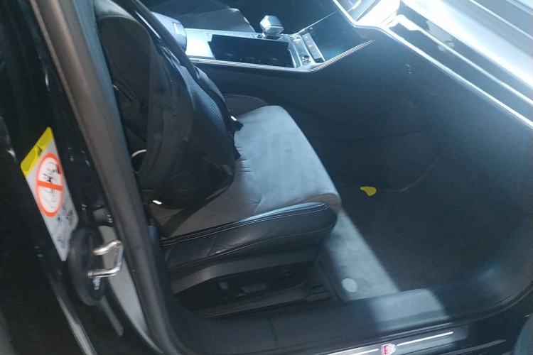 Used Audi A6L New Energy 2020 55 TFSI e quattro Right Front Seat