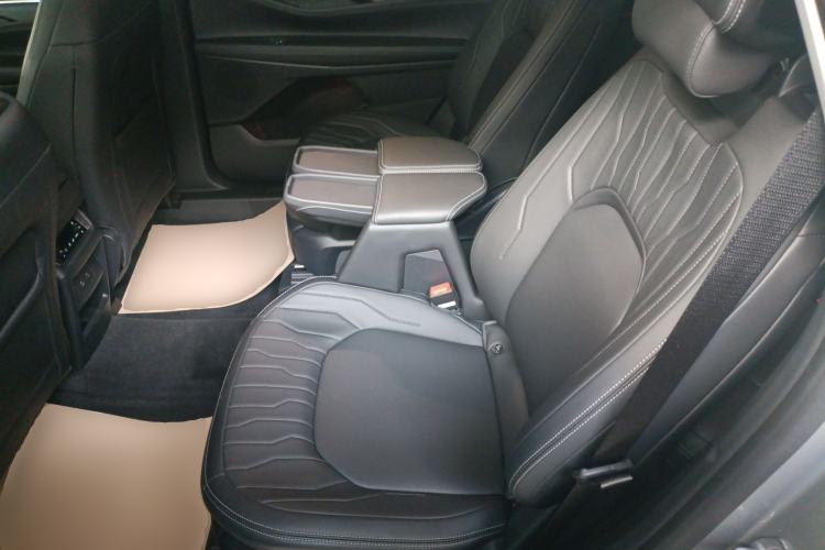 Used Ford Edge 2025 Escape L 2.0T EcoBoost Two-Wheel Drive 7-Seater Luxury Model