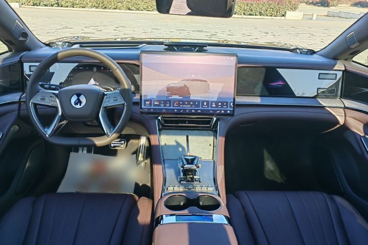 Used Denza Z9GT 2024 1100 Four-Wheel Drive Max Edition Interior 3