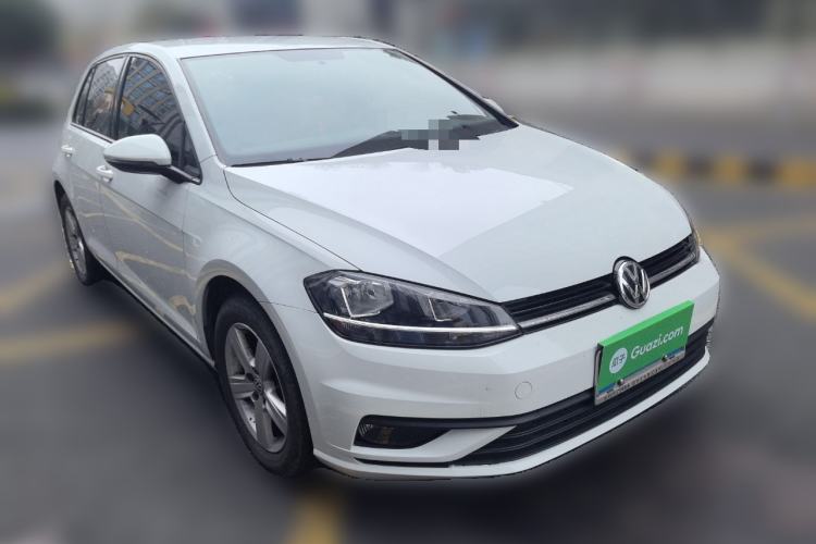 Used Volkswagen Golf 2018 1.6L Manual Fashion Edition