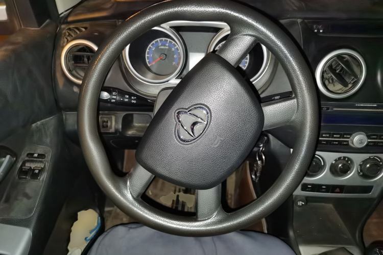 Used CHANGAN KAICHENG Ounuo S 2014 1.3L Happiness Model Steering Wheel