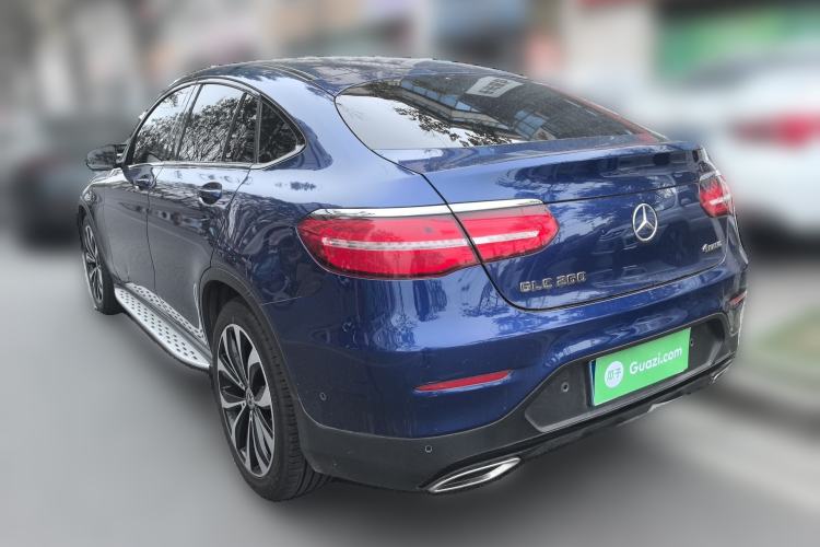 Used Mercedes-Benz GLC Coupe 2017 GLC 260 4MATIC Coupe SUV
