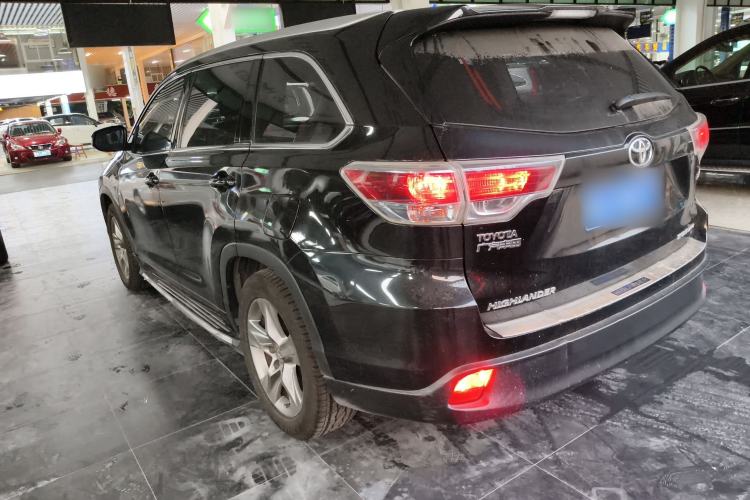 Used Toyota Highlander 2015 2.0T Four-Wheel Drive Luxury Edition 7-Seater
