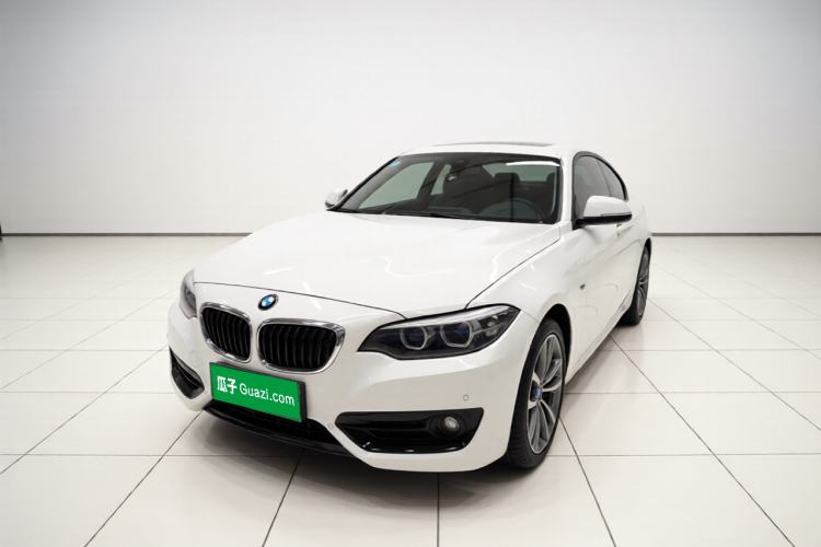 Used BMW 2 Series 2018 220i Sport Design Package Guazi used car, China used car export, Used car for sale, Used  cars, Cheapest cars for sale