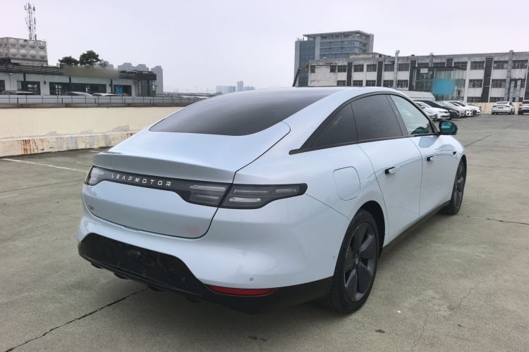 Used Leapmotor C01 2022 Four-Wheel Drive Dual-Motor Performance Version Rear Right 45 Deg