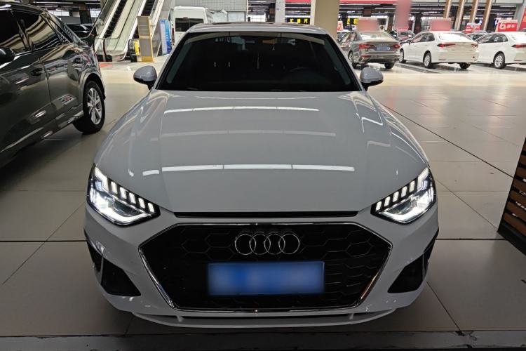 Used Audi A4L 2020 40 TFSI Luxury Dynamic Model
