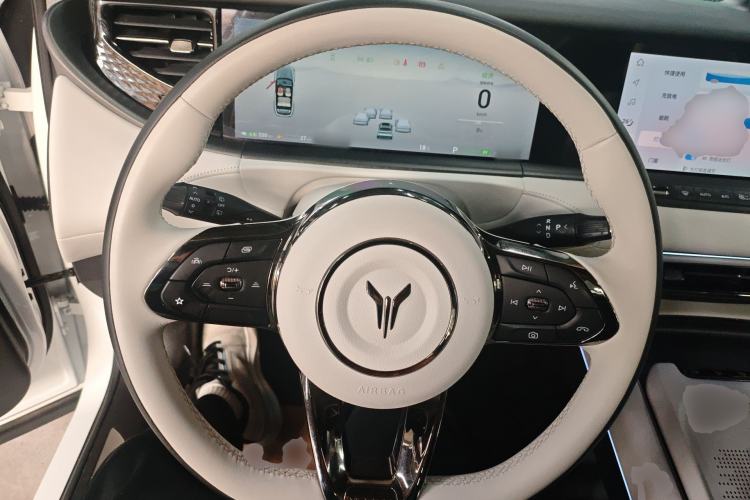 Used VOYAH FREE 2025 318 318 km Rear-Drive Touring Edition Steering Wheel