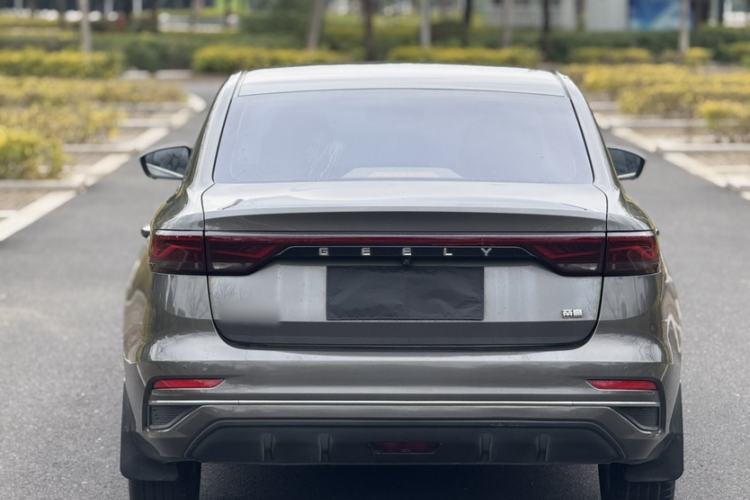 Used Geely Auto Emgrand 2022 4th Generation 1.5L CVT Luxury Model
