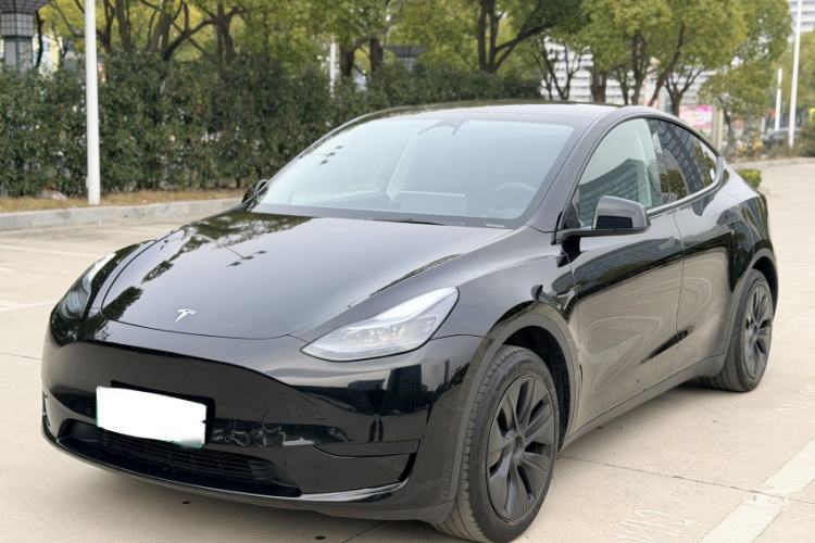 Used Tesla Model Y 2023 Rear-Wheel-Drive Version