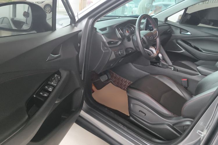 Used Chevrolet Orlando 2019 Redline 530T Automatic Enjoyment Version (5+2 Seating) China VI