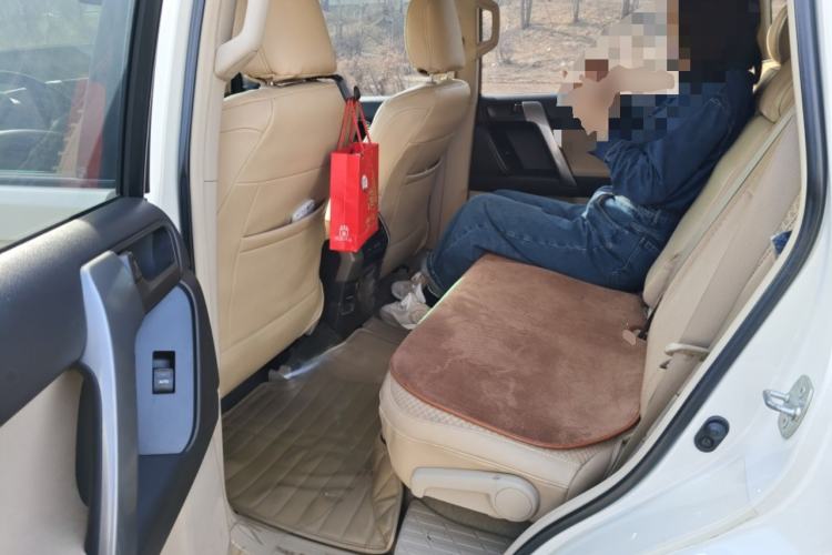 Used Toyota Prado 2013 2.7L Automatic Parallel Import