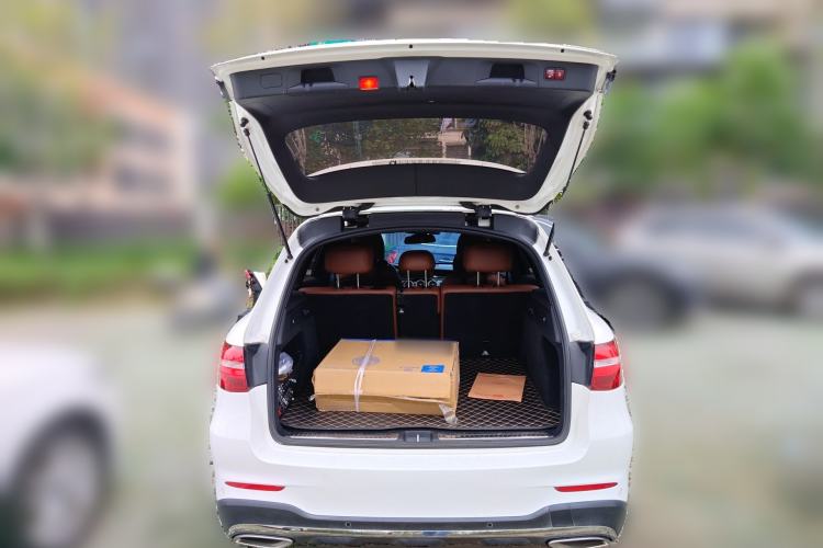 Used Mercedes-Benz GLC 2019 GLC 260 L 4MATIC Dynamic Model Trunk