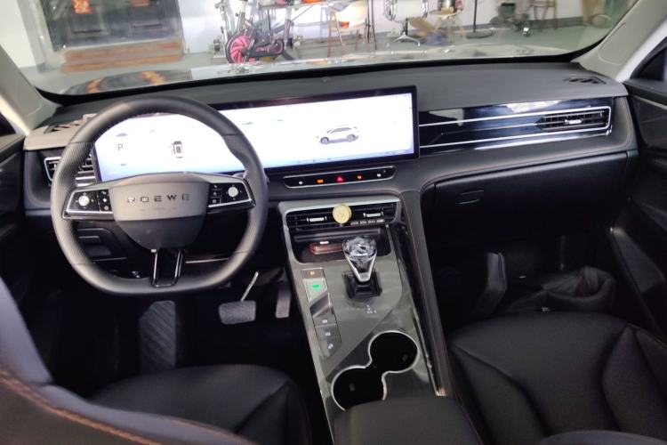 Used Roewe RX5 2023 1.5T Luxury Sliding-Screen Version
