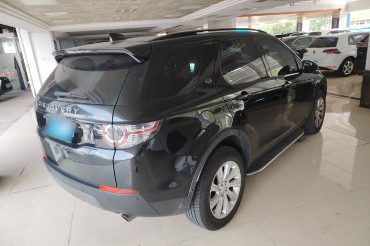 Used Land Rover Discovery Sport 2018 240 PS SE Version