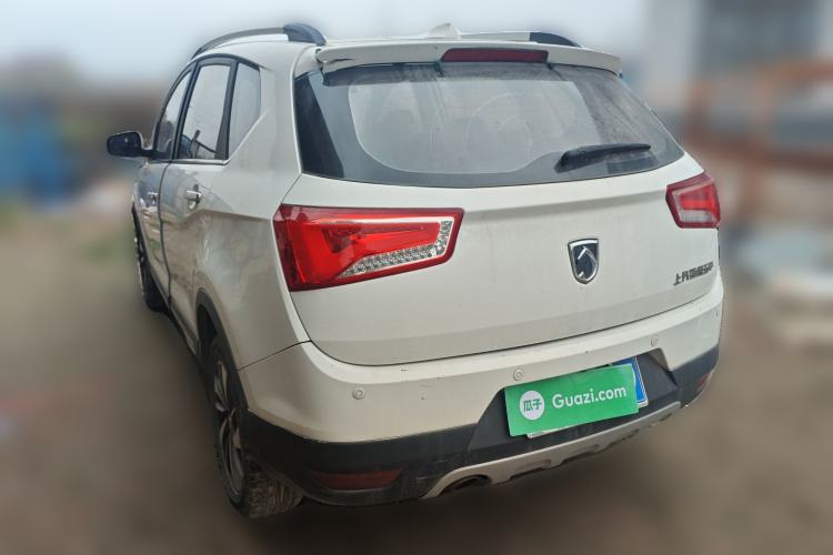 Used Baojun 560 2015 1.8L manual luxury version