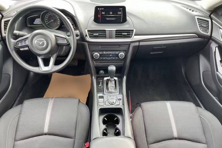 Used Mazda Mazda 3 Axela 2019 Cloud-Controlled Sedan 1.5L Automatic Luxury Model China VI Standard