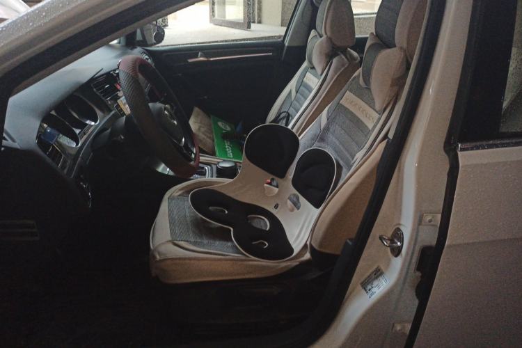 Used Volkswagen Golf 2015 1.4TSI Automatic Comfort Model Left Front Seat